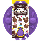 Moule en silicone de couleur mauve. C'est un moule à chocolat avec 21 empruntes représentant les personnages de l'univers ChefClub kids. Le moule est présenté dans son emballage