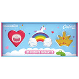 Coffret de 3 emportes-pièces de la marque ChefClub. Les emportes-pièces sont positionnés sur des illustrations qui rendent les découpoirs presque invisibles. Ils sont de 3 formes différentes sur le thème féérique : coeur, arc en ciel, couronne