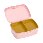 LB1 Photo de l'interieur d'un lunch box de couleur rose pale avec à l'interieur une séparation de couleur moutarde